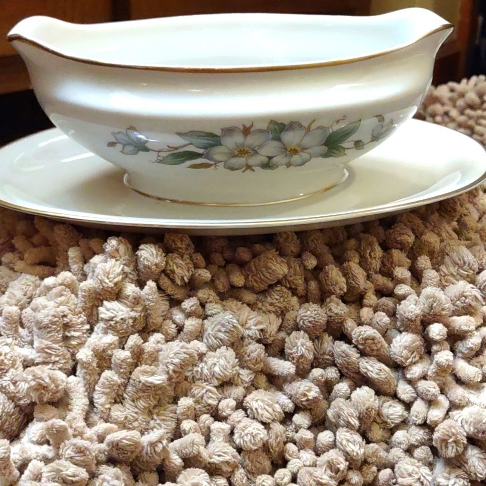Royal Jackson Dogwood Vintage China Gravy‎ Boat Attached Drip Plate
